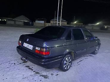 качан: Volkswagen Passat: 1989 г., 1.8 л, Газ, Седан — 1