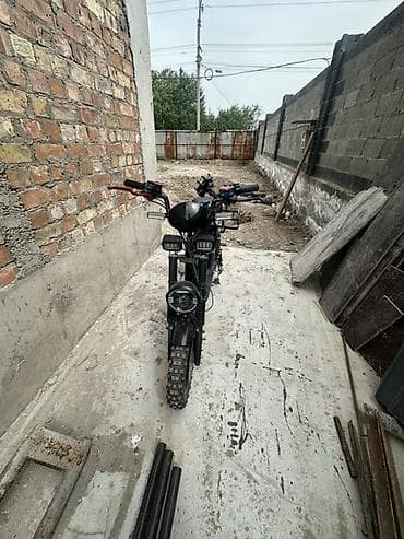Мототехника: Электроскутер грузовой, черный - Прочная стальная рама с удлиненной — 3