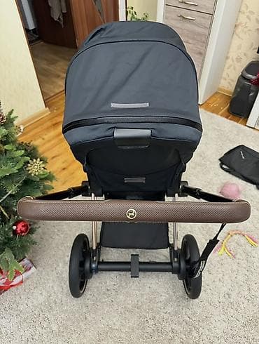 Товары для новорождённых: Коляска 2-в-1 Cybex e-priam (люлька + прогулочный блок), цвет черный с — 4