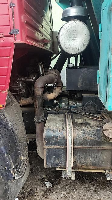 Срочно срочно КамАЗ сатылат баары жакшы жумушка даяр чалгыла