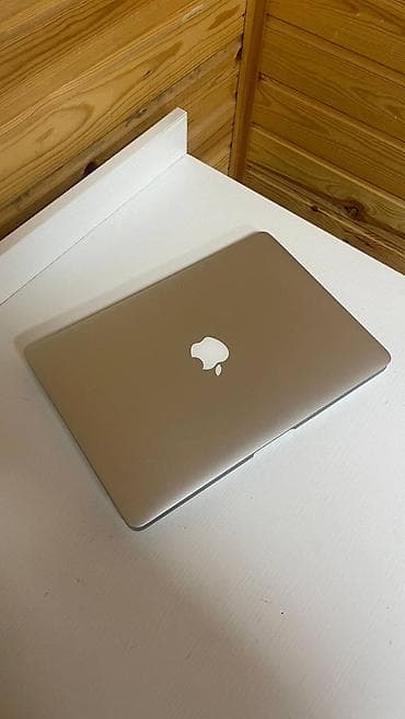 Ноутбуки Apple (MacBook): Продаю Macbook Air 13 2014 - Процессор: Intel Core i5 - Оперативная — 4