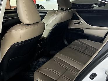 k3 2020: Lexus ES: 2020 г., 2.5 л, Гибрид — 9