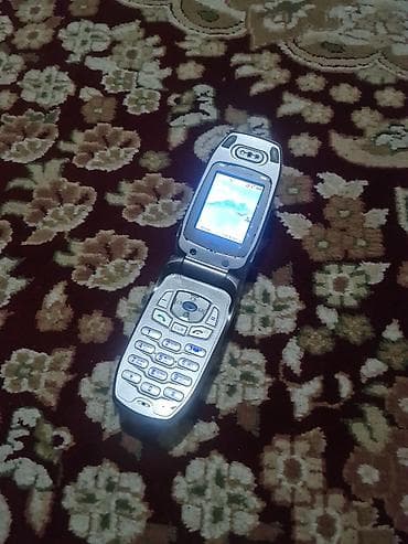 телефон ноокат: Куплю такие же телефоны как на фото!!!(Модели Ubiquam U100, U105) — 2