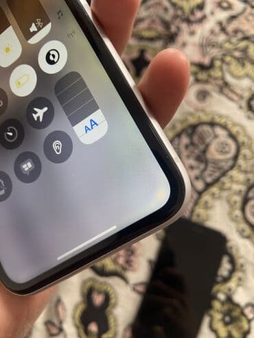 Акылдуу сааттар: IPhone Xr, Колдонулган, 256 ГБ, White Titanium, Заряддоочу түзүлүш, Каптама, Кабель, 81 % — 5