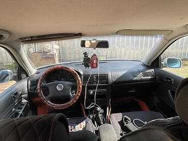 daewoo centra: Volkswagen Golf: 1999 г., Ручные, Бензин, Хэтчбэк — 4