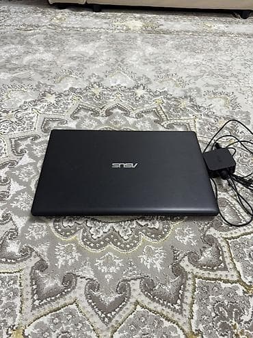m laptops: Для учебы — 1