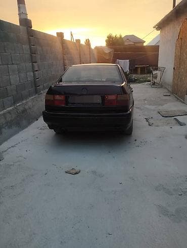 vin code: Volkswagen Vento: 1993 г., 1.8 л, Механика, Бензин, Седан — 2