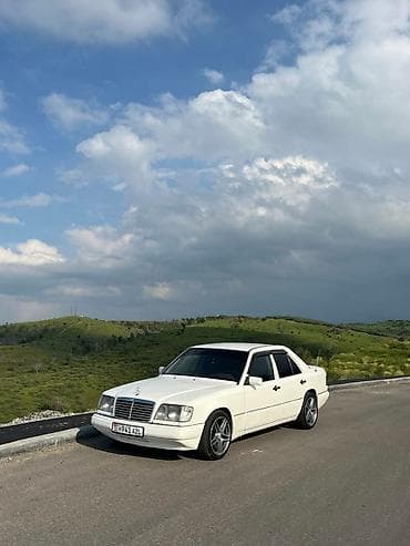 bmw 1994: Mercedes-Benz W124: 1994 г., 2.2 л, Механика, Бензин, Седан — 9