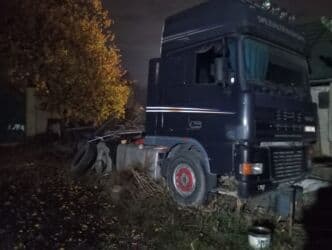 грузовой фуры: Кабина DAF — 2