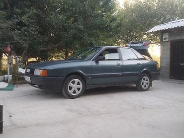 Audi 80: 1987 г., 1.8 л, Механика, Бензин, Седан — 1