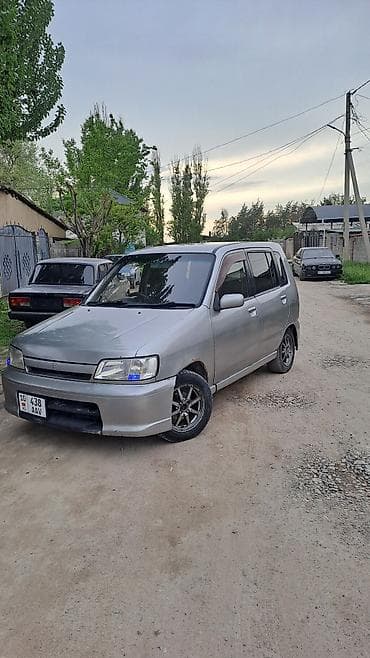 Nissan Cube: 1998 г., 1.3 л, Автомат, Бензин, Минивэн