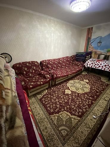 Үй жана бакча: Түз диван — 1