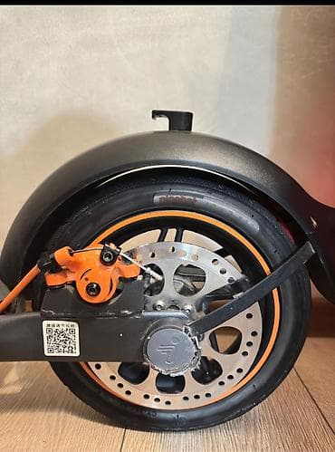 m 5: Электросамокат, Ninebot, Б/у — 8