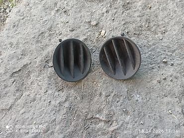 moning: Накладка на бампер Toyota — 3