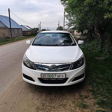 на ауди q7 лобовое стекло: BYD E5: 2019 г., Автомат, Электромобиль, Седан — 1