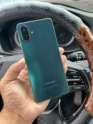 Samsung Galaxy A07, Б/у, 64 ГБ, цвет - Зеленый, 2 SIM