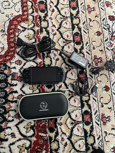 PS4 (Sony PlayStation 4): PSP 3000 В хорошем состоянии в комплекте есть всё необходимое чехол — 1