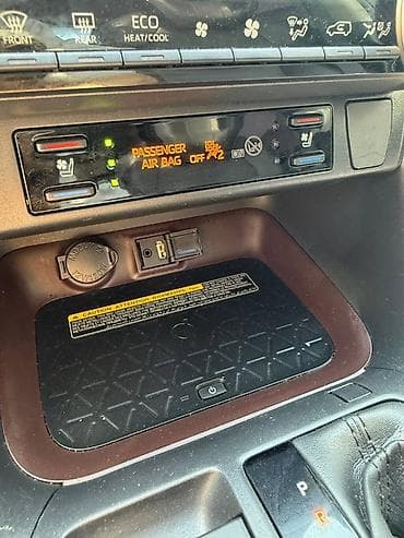 sprinter 4x4: Toyota RAV4: 2019 г., 2.5 л, Автомат, Гибрид, Кроссовер — 4