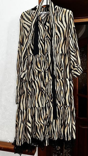 samsung galaxy buds 2: Продаю оочень удобное платье, подходит кормящим, беременным 👌 платье — 1