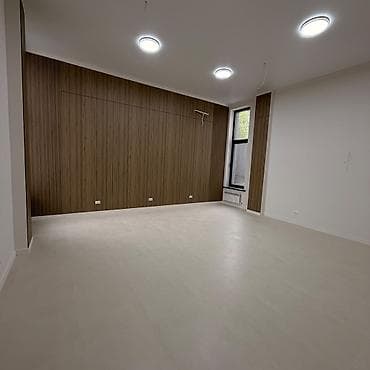 Продажа коммерческой недвижимости: Продажа офисов 67 м², С ремонтом, Бизнес центр, 1 этаж — 5