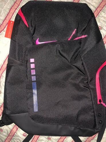Nike Elite Городской рюкзак Nike (черный с малиновыми акцентами) очень