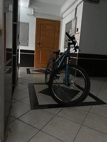 транс: Горный велосипед TRAVEL, легкая алюминиевая рама хардтейл, колеса — 7