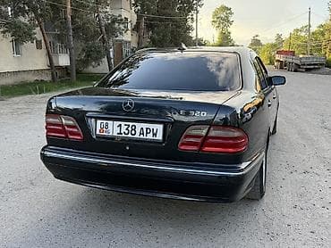 Транспорт: Mercedes-Benz E-Class: 2000 г., 3.2 л, Автомат, Бензин, Седан — 5