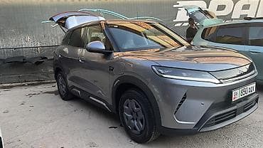 грандеур 2025: BYD Yuan Up: 2025 г., Электромобиль, Кроссовер — 2
