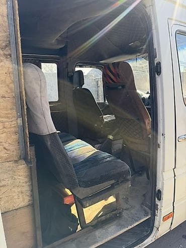 передний бампер на мерседес 210: Легкий грузовик, Mercedes-Benz, Дубль, 3 т, Б/у — 7