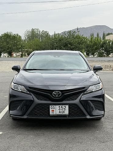 vw t3: Toyota Camry: 2018 г., 2.5 л, Автомат, Бензин — 2