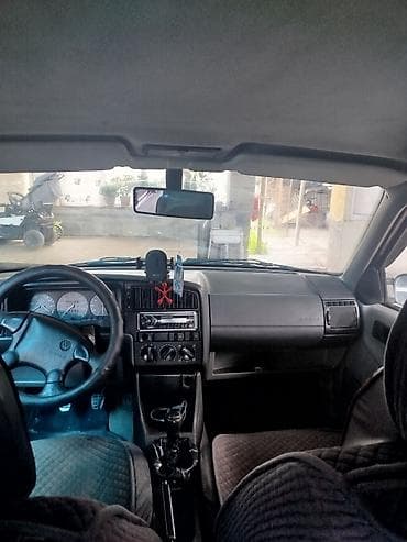 mini kooper: Volkswagen Passat Variant: 1992 г., Механика, Универсал — 5