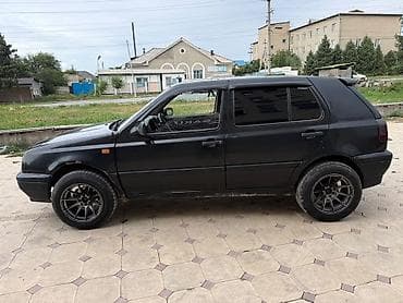 e klass: Volkswagen Golf: 1995 г., 2 л, Механика, Бензин, Хэтчбэк — 4