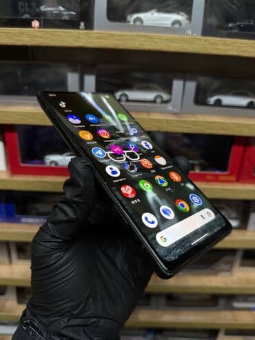 Ламинат: Google Pixel 6, Б/у, 256 ГБ, цвет - Черный — 10