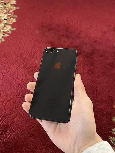IPhone 8 Plus, Б/у, 64 ГБ, Черный, Чехол, 100 %