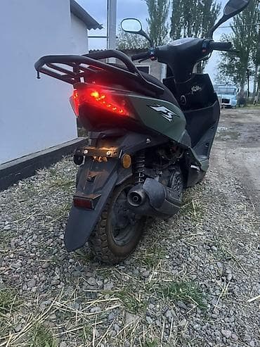 полуавтомат без газа: Тип скутера 150 куб. см, Бензин, Новый — 4