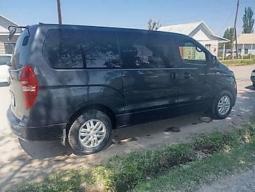 Транспорт: Hyundai H-1: 2018 г., 2.5 л, Механика, Дизель, Минивэн — 8