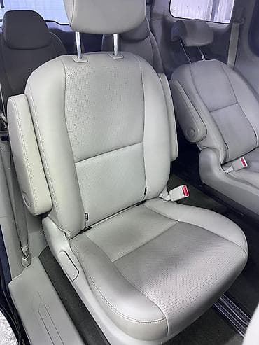 mersedes e200: Kia Carnival: 2019 г., 2.2 л, Автомат, Дизель, Минивэн — 9