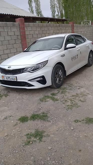 Kia K5: 2019 г., 2 л, Автомат, Газ, Седан