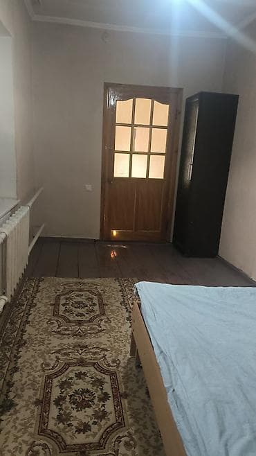 проживанием: Сдаётся отдельная комната с мебелью. - Просторная спальня — 2