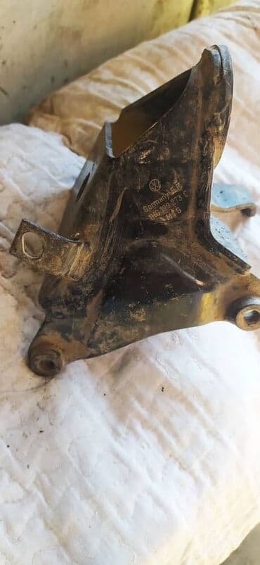 запчасти на фольксваген пассат б3 в бишкеке: Подушка мотора Volkswagen 1996 г., Б/у, Оригинал, Германия — 3