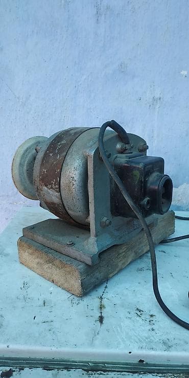 Шлифовальные машины: Нождак / точило бытовое / шлифовальный станок / советский / однофазный — 2