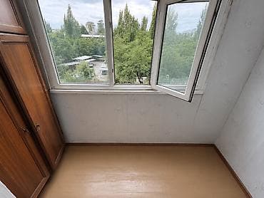 Квартиры: 1 комната, 32 м², 8 мкр 104 серия, 4 этаж, Старый ремонт — 7