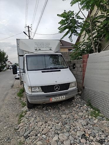 Легкий грузовик, Mercedes-Benz