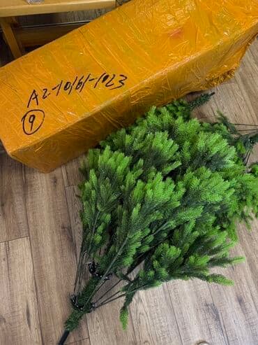 теплицы дома: Искусственная ель с густой хвоей -Высота примерно 2м - Реалистичная — 2