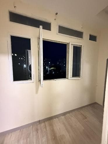 106 серия квартира: 1 комната, 35 м², 12 мкр 106 серия, 6 этаж, Старый ремонт — 3
