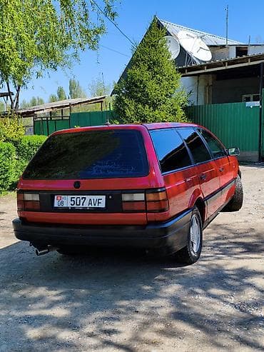 портер авто: Volkswagen Passat Variant: 1989 г., Универсал — 2
