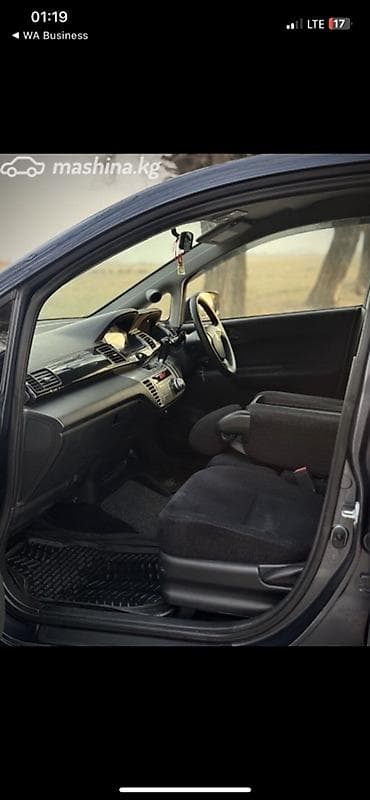 водный велосипед: Honda Edix: 2004 г., 1.7 л, Автомат, Бензин, Лифтбек — 7