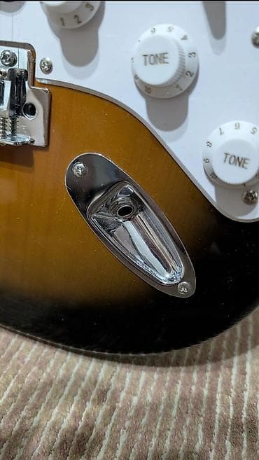 squier: Fender Squier Sonic 🇮🇩 indonesia! Гитара все, что надо для игры — 6