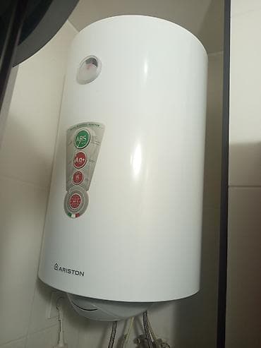 Накопительный водонагреватель Объем бака: 80 л, Ariston, Электрический, Панель управления, Б/у