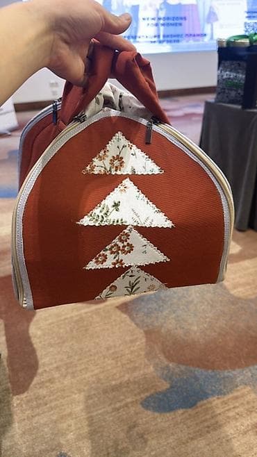 коробки квадратные: Пищевой контейнер — 4